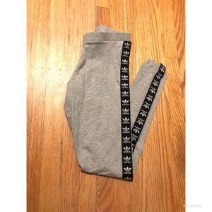 Adidas leggings